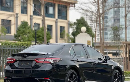 Toyota Camry, 2022 год, 2 550 000 рублей, 4 фотография