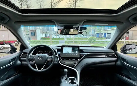 Toyota Camry, 2022 год, 2 550 000 рублей, 9 фотография