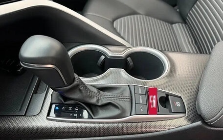Toyota Camry, 2022 год, 2 550 000 рублей, 13 фотография