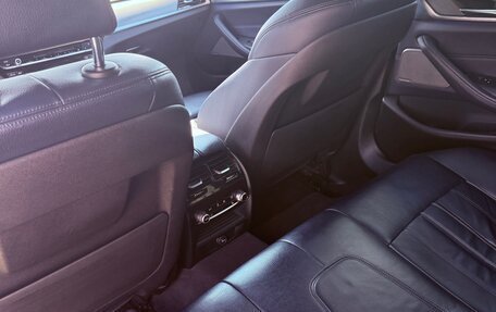 BMW 5 серия, 2017 год, 4 500 000 рублей, 32 фотография