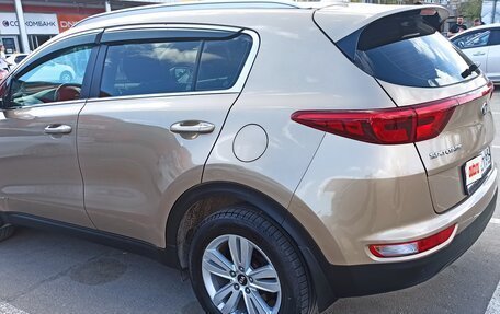 KIA Sportage IV рестайлинг, 2017 год, 2 200 000 рублей, 4 фотография
