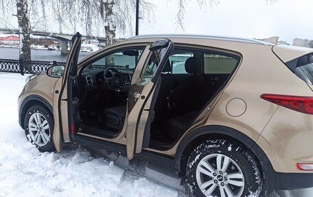 KIA Sportage IV рестайлинг, 2017 год, 2 200 000 рублей, 14 фотография