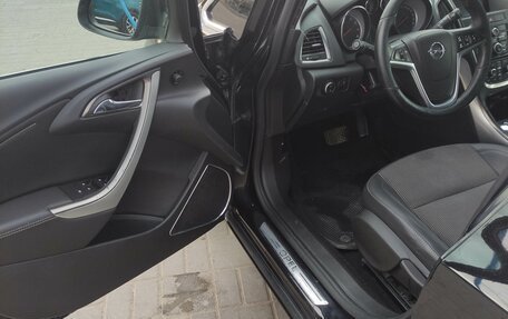 Opel Astra J, 2010 год, 659 000 рублей, 13 фотография