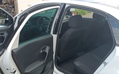 Volkswagen Polo VI (EU Market), 2018 год, 1 500 000 рублей, 9 фотография