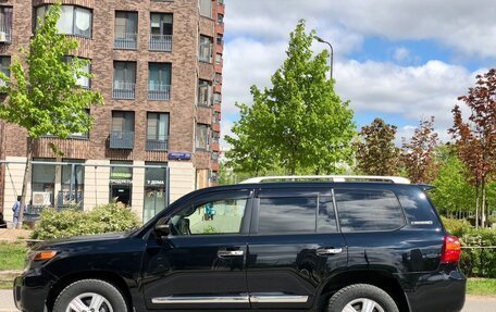 Toyota Land Cruiser 200, 2015 год, 4 849 000 рублей, 9 фотография