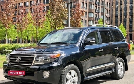 Toyota Land Cruiser 200, 2015 год, 4 849 000 рублей, 8 фотография