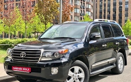 Toyota Land Cruiser 200, 2015 год, 4 849 000 рублей, 2 фотография