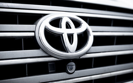 Toyota Land Cruiser 200, 2012 год, 3 450 000 рублей, 9 фотография