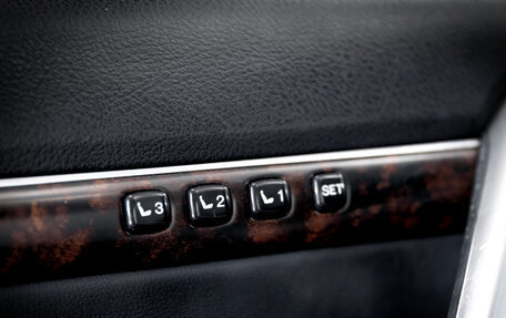 Toyota Land Cruiser 200, 2012 год, 3 450 000 рублей, 20 фотография