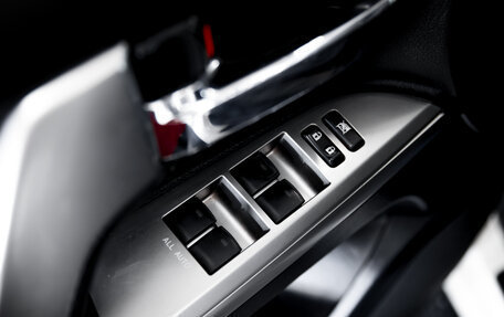 Toyota Land Cruiser 200, 2012 год, 3 450 000 рублей, 19 фотография