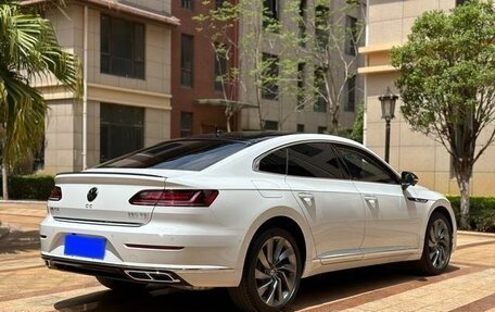 Volkswagen Passat CC, 2021 год, 2 705 000 рублей, 5 фотография