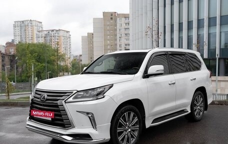 Lexus LX III, 2016 год, 6 450 000 рублей, 3 фотография