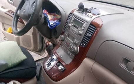 KIA Carnival III, 2007 год, 300 000 рублей, 5 фотография