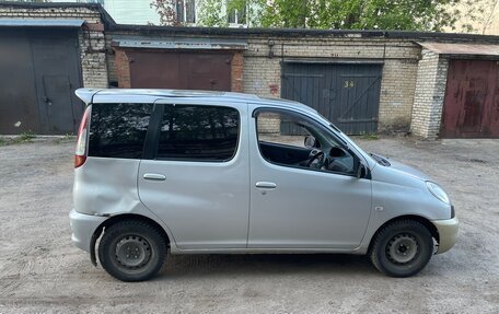 Toyota FunCargo, 2002 год, 385 000 рублей, 5 фотография