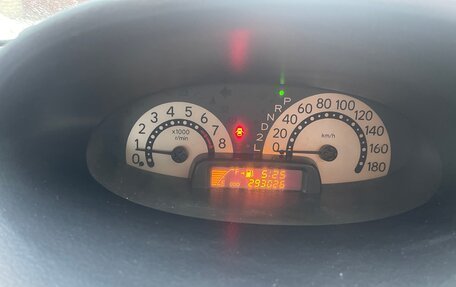 Toyota FunCargo, 2002 год, 385 000 рублей, 13 фотография