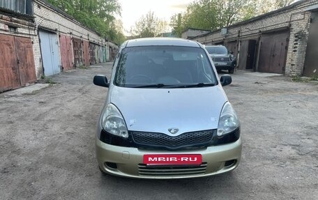 Toyota FunCargo, 2002 год, 385 000 рублей, 7 фотография