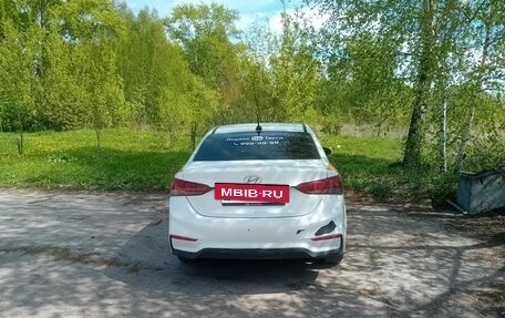 Hyundai Solaris II рестайлинг, 2018 год, 699 200 рублей, 6 фотография