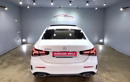Mercedes-Benz A-Класс, 2022 год, 3 089 000 рублей, 6 фотография