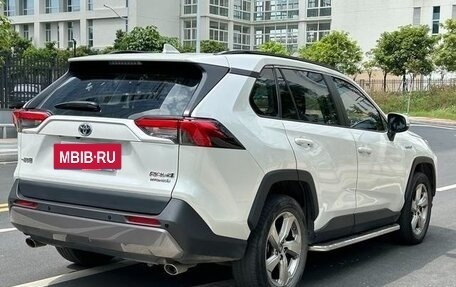 Toyota RAV4, 2022 год, 2 894 000 рублей, 4 фотография