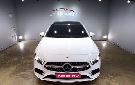 Mercedes-Benz A-Класс, 2022 год, 3 089 000 рублей, 3 фотография