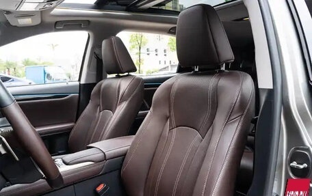 Lexus RX IV рестайлинг, 2022 год, 4 970 000 рублей, 12 фотография