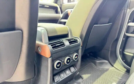 Land Rover Defender II, 2022 год, 5 880 000 рублей, 15 фотография
