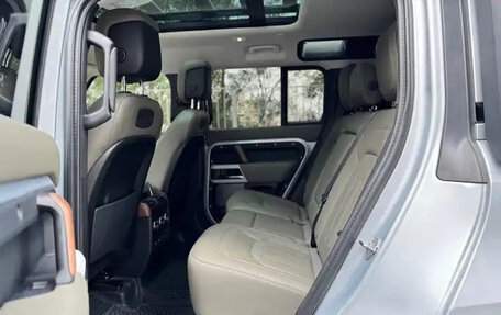 Land Rover Defender II, 2022 год, 5 880 000 рублей, 17 фотография