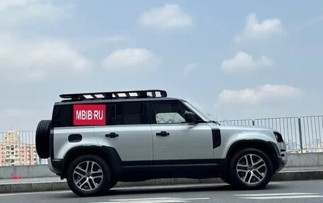 Land Rover Defender II, 2022 год, 5 880 000 рублей, 6 фотография