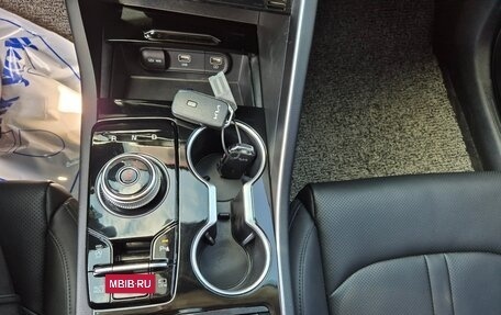 KIA K5, 2022 год, 2 270 000 рублей, 18 фотография