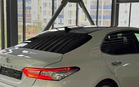 Toyota Camry, 2018 год, 2 970 000 рублей, 11 фотография