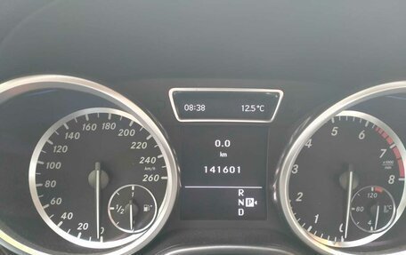 Mercedes-Benz M-Класс, 2012 год, 3 000 000 рублей, 7 фотография