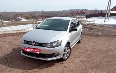Volkswagen Polo VI (EU Market), 2014 год, 1 200 000 рублей, 7 фотография