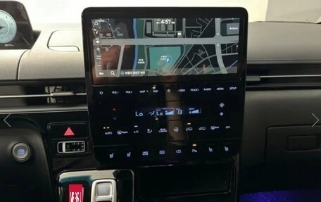 Hyundai Staria, 2022 год, 3 640 000 рублей, 10 фотография