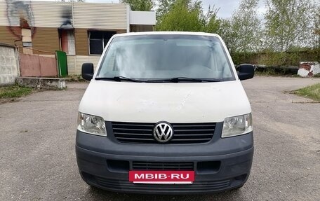 Volkswagen Transporter T5 рестайлинг, 2008 год, 970 000 рублей, 2 фотография