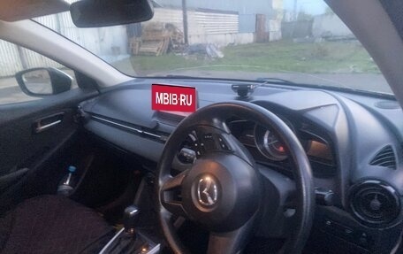 Mazda Demio IV, 2016 год, 1 200 000 рублей, 9 фотография