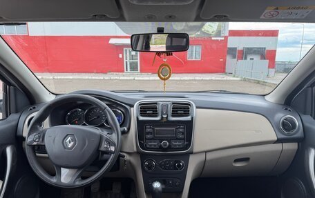 Renault Logan II, 2014 год, 880 000 рублей, 10 фотография