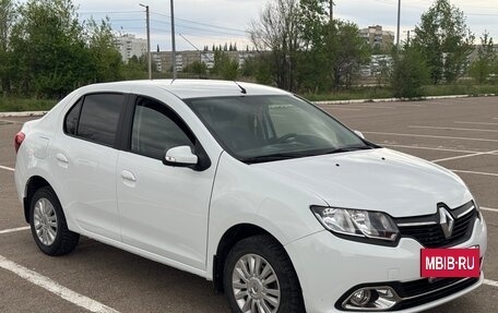 Renault Logan II, 2014 год, 880 000 рублей, 8 фотография