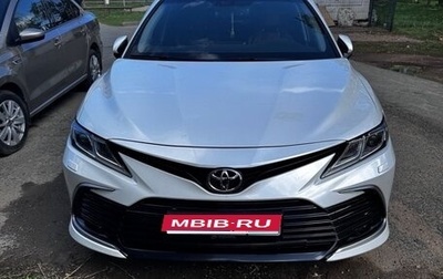 Toyota Camry, 2021 год, 3 100 000 рублей, 1 фотография