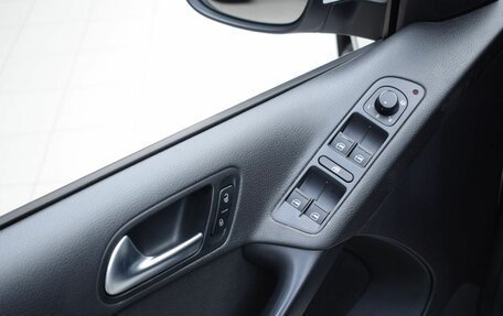 Volkswagen Tiguan I, 2012 год, 990 000 рублей, 13 фотография