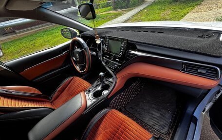 Toyota Camry, 2021 год, 3 100 000 рублей, 7 фотография