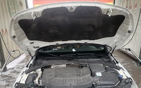 Volvo V60 Cross Country II, 2015 год, 1 950 000 рублей, 11 фотография