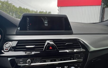 BMW 5 серия, 2018 год, 3 200 000 рублей, 9 фотография