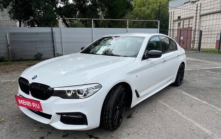 BMW 5 серия, 2018 год, 3 200 000 рублей, 4 фотография