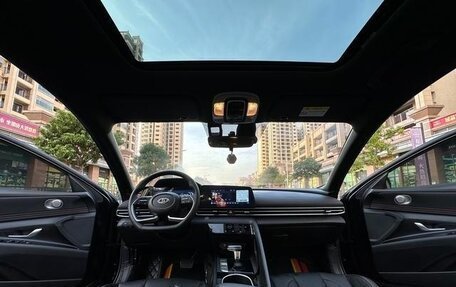 Hyundai Elantra, 2022 год, 1 293 000 рублей, 12 фотография