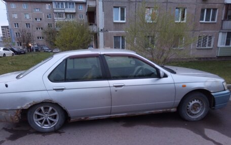 Nissan Bluebird XI, 2001 год, 180 000 рублей, 4 фотография