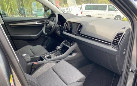 Skoda Karoq I, 2022 год, 2 760 000 рублей, 9 фотография