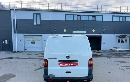 Volkswagen Transporter T5 рестайлинг, 2008 год, 1 050 000 рублей, 7 фотография