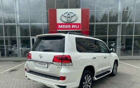 Toyota Land Cruiser 200, 2020 год, 7 500 000 рублей, 5 фотография