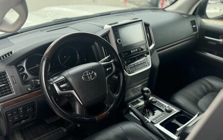 Toyota Land Cruiser 200, 2020 год, 7 500 000 рублей, 9 фотография