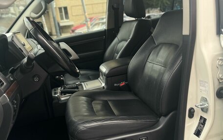 Toyota Land Cruiser 200, 2020 год, 7 500 000 рублей, 10 фотография